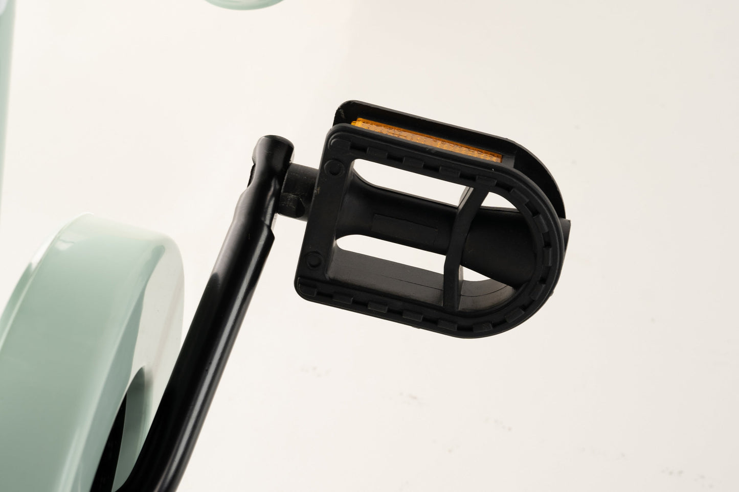 Liberty girls' bicycle Pink 12 inch + basket